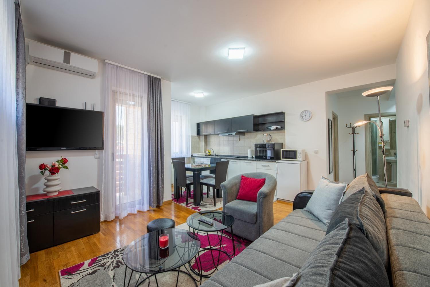 Apartment Maksi-Centar Ζλάτιμπορ Εξωτερικό φωτογραφία