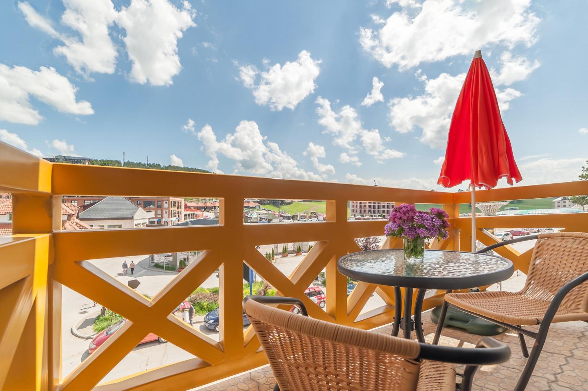 Apartment Maksi-Centar Ζλάτιμπορ Εξωτερικό φωτογραφία